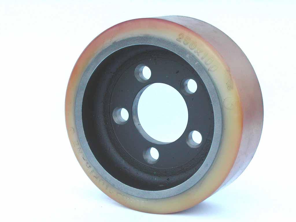 RUOTA 250 X 100 - 5 FORI DIAM 18,5 - FORO CENTRALE 80